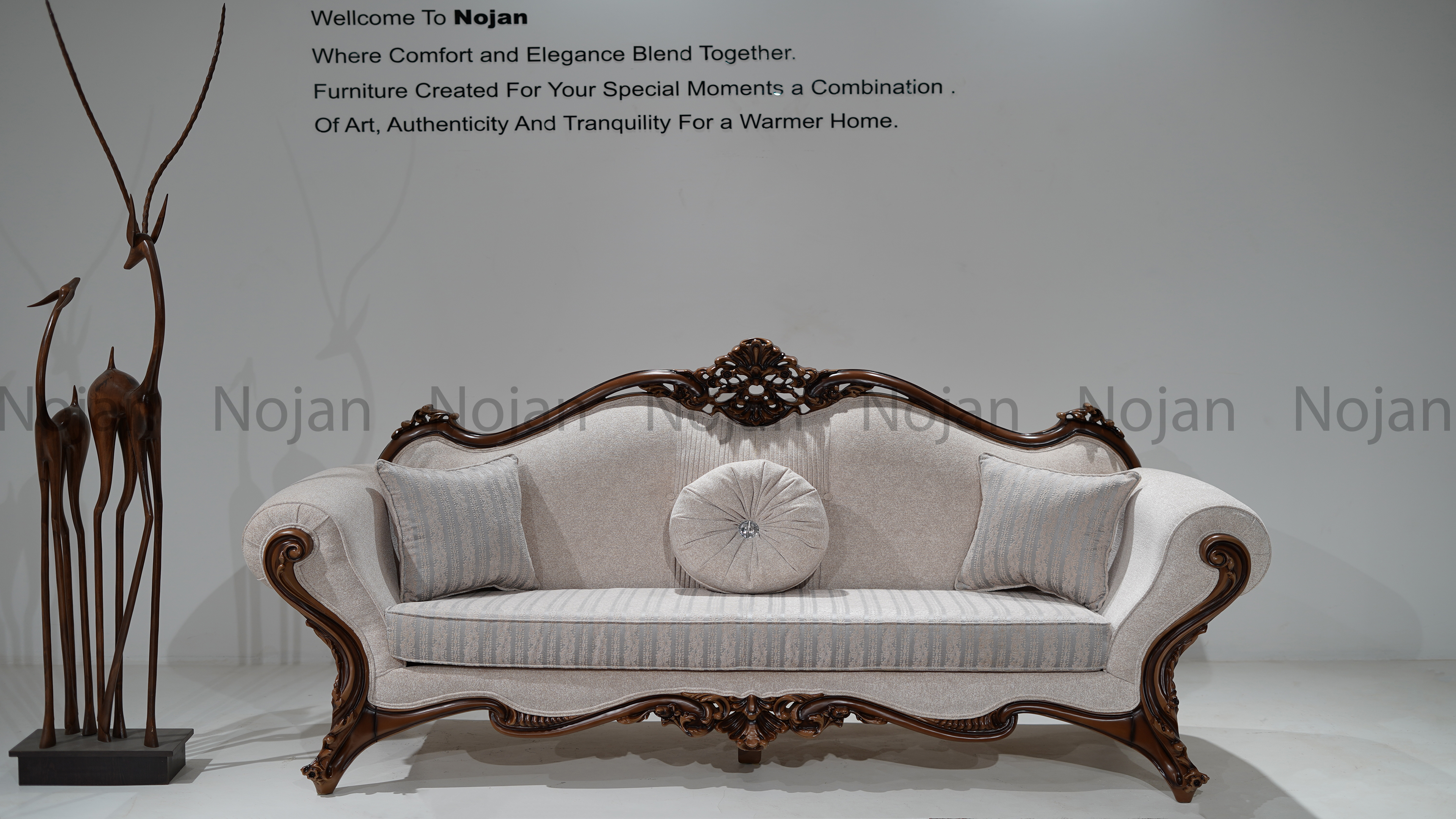 مبل کلاسیک پالیز