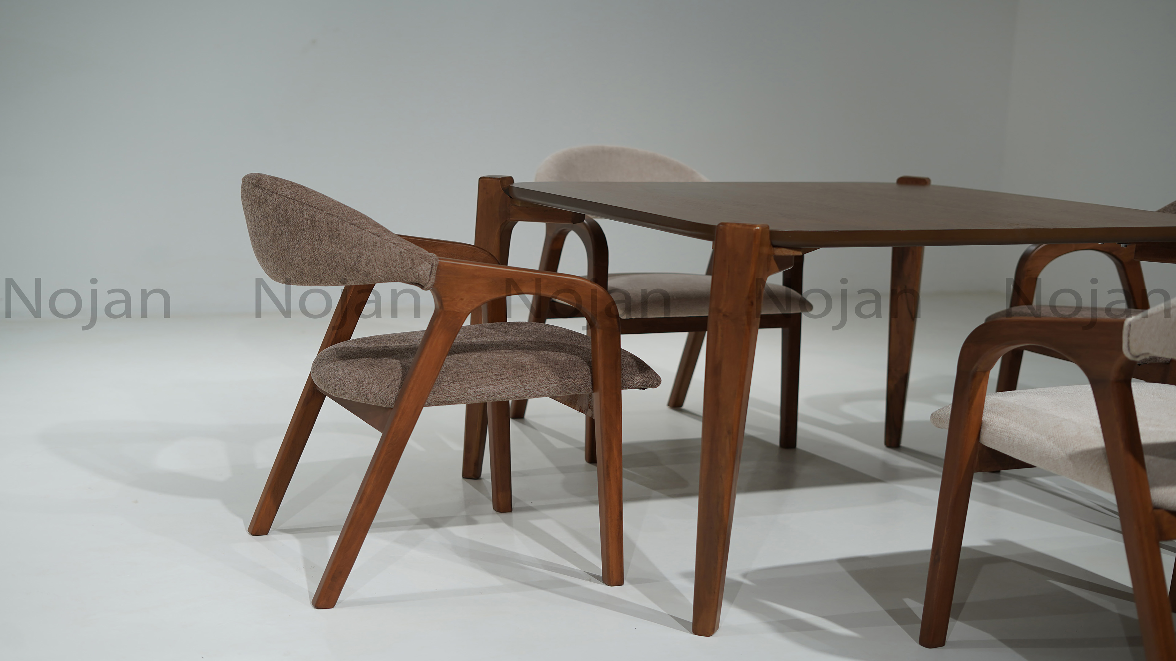 غذاخوری لگاسی