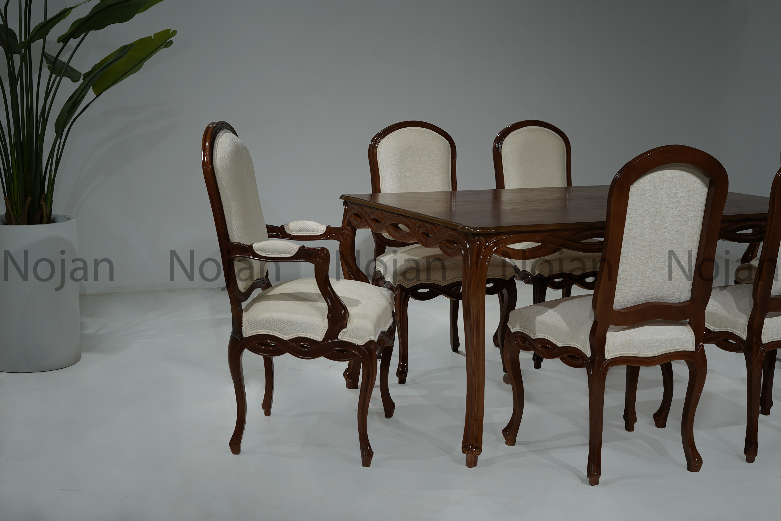 غذا خوری  گلاریس