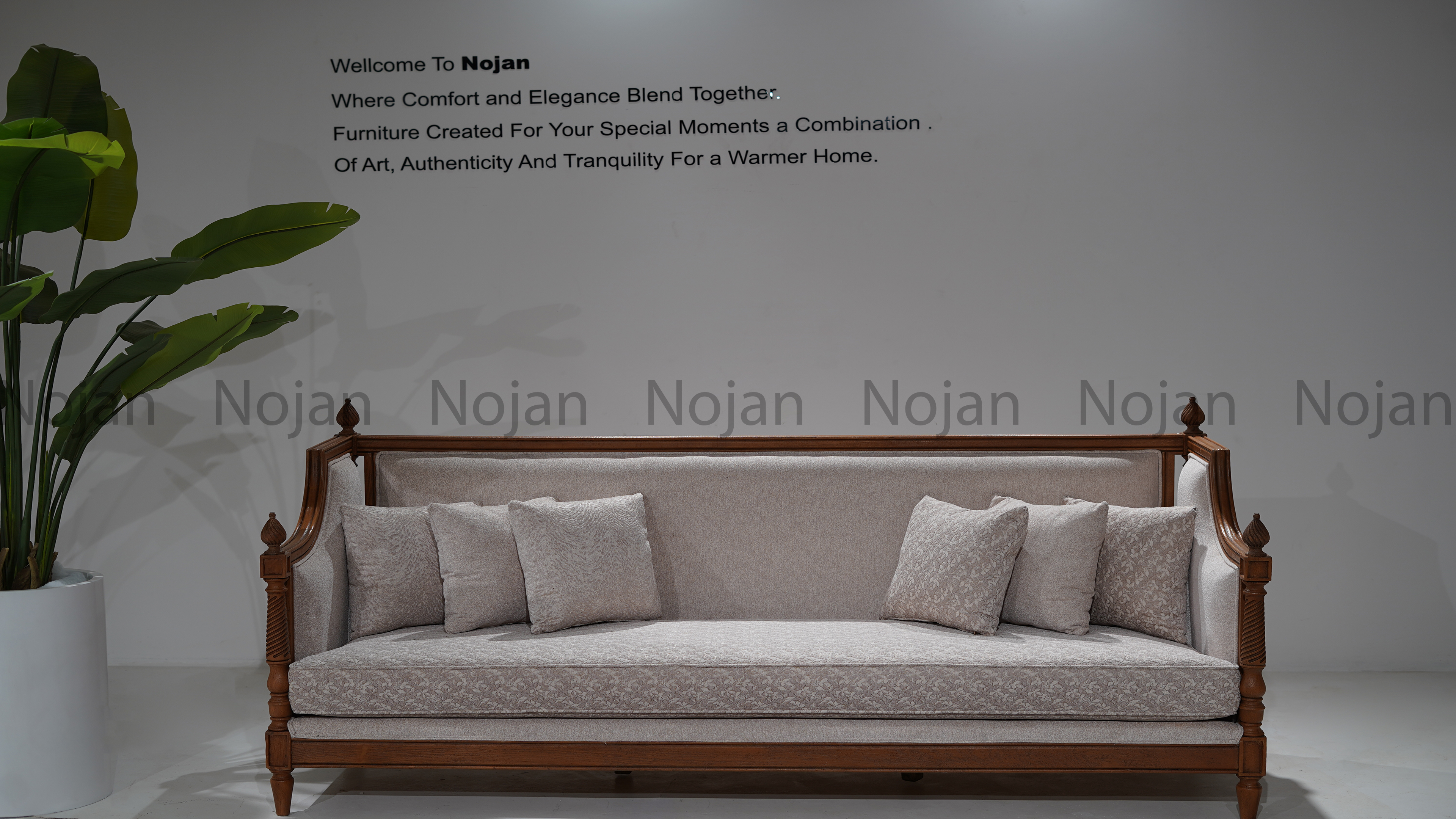 مبل نئوکلاسیک آلبرتو