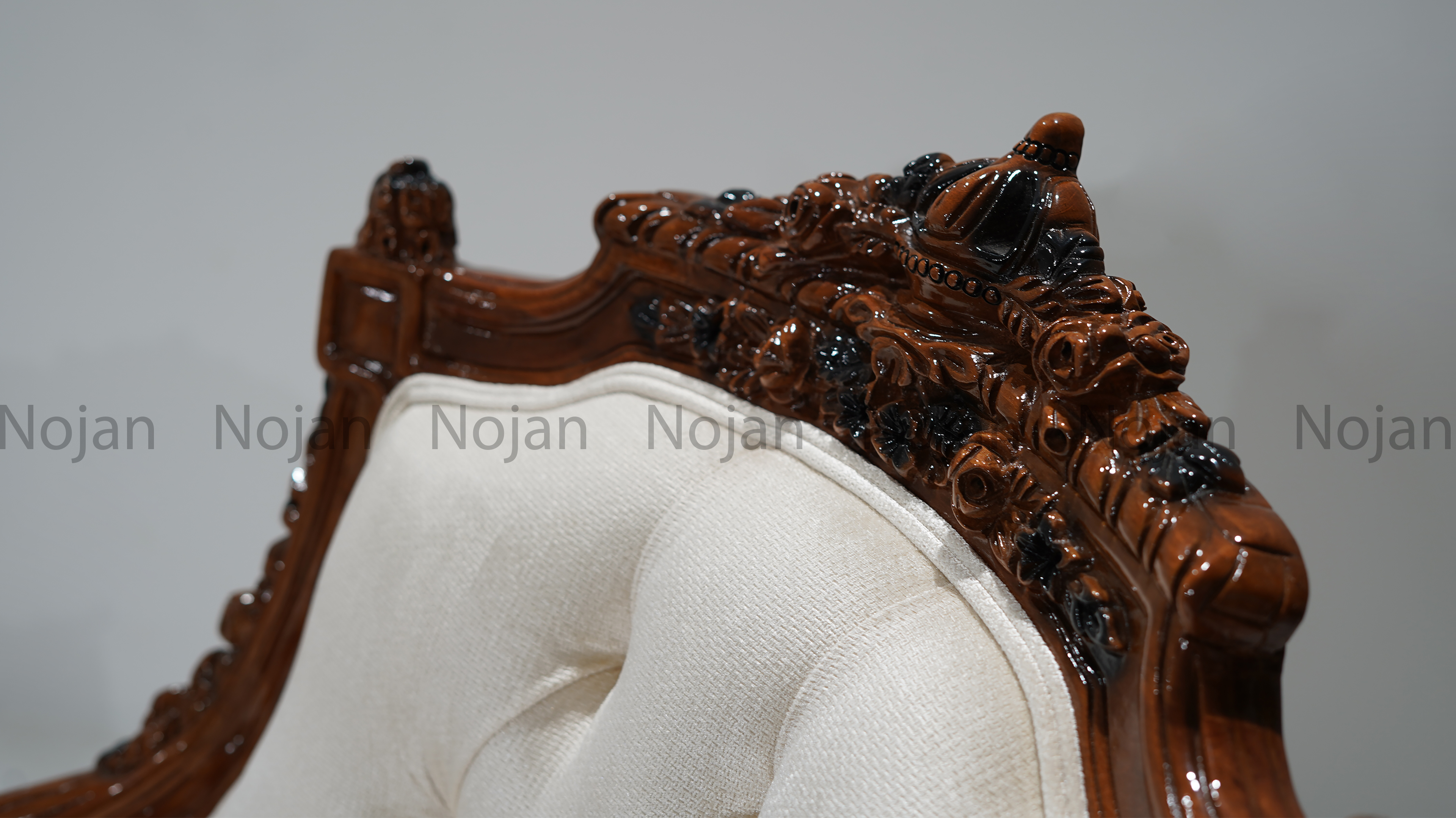 مبل کلاسیک دیوا