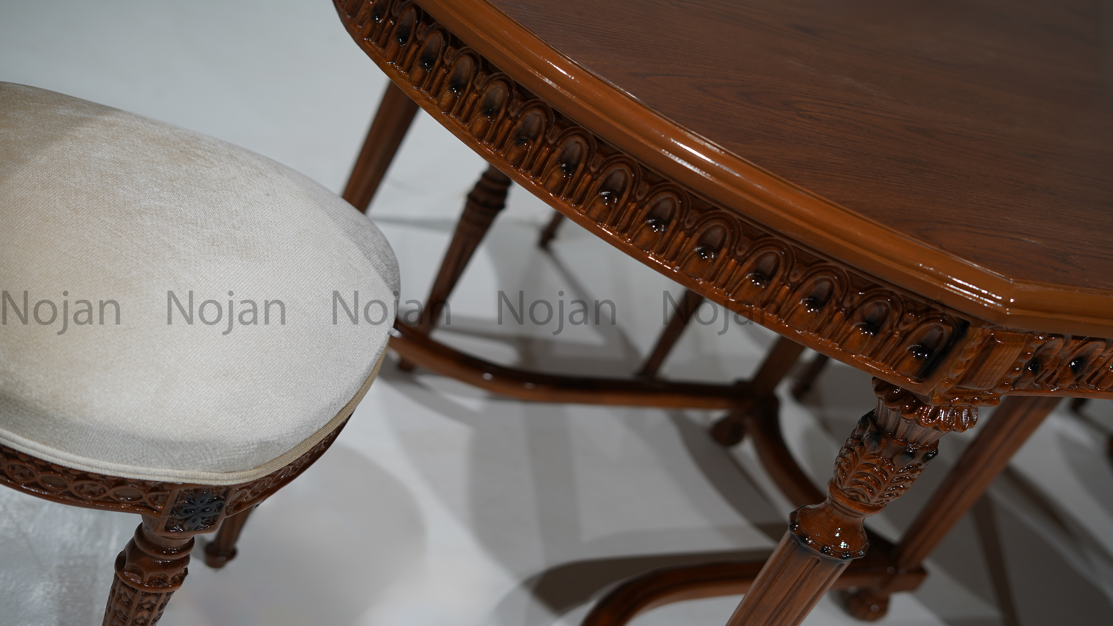 غذاخوری کلاسیک دیوا