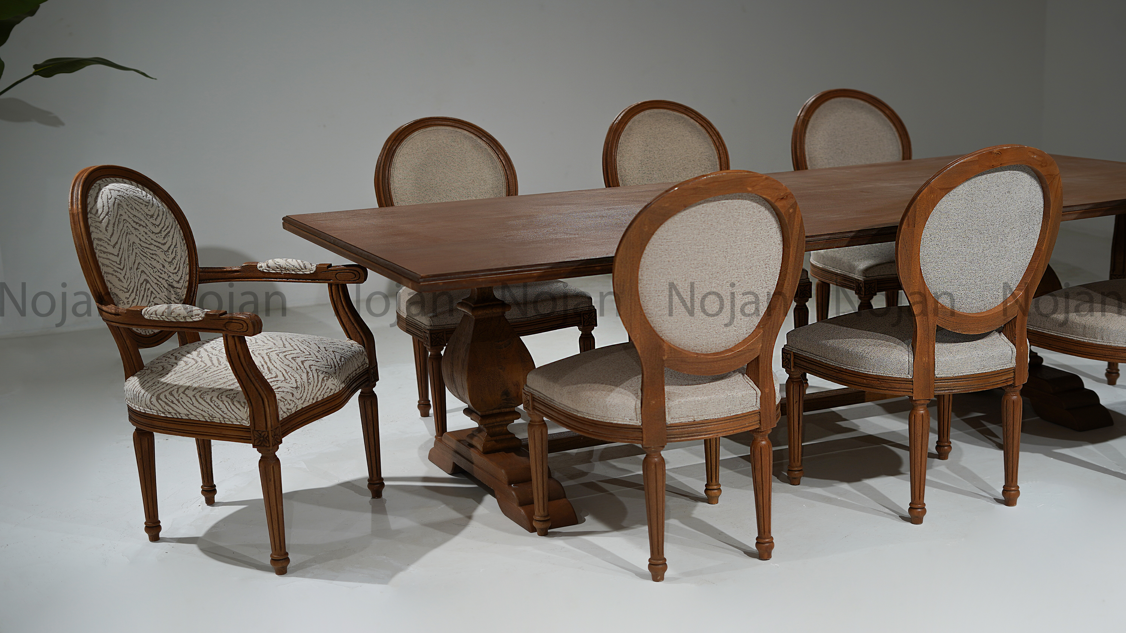 میز غذاخوری سرنا