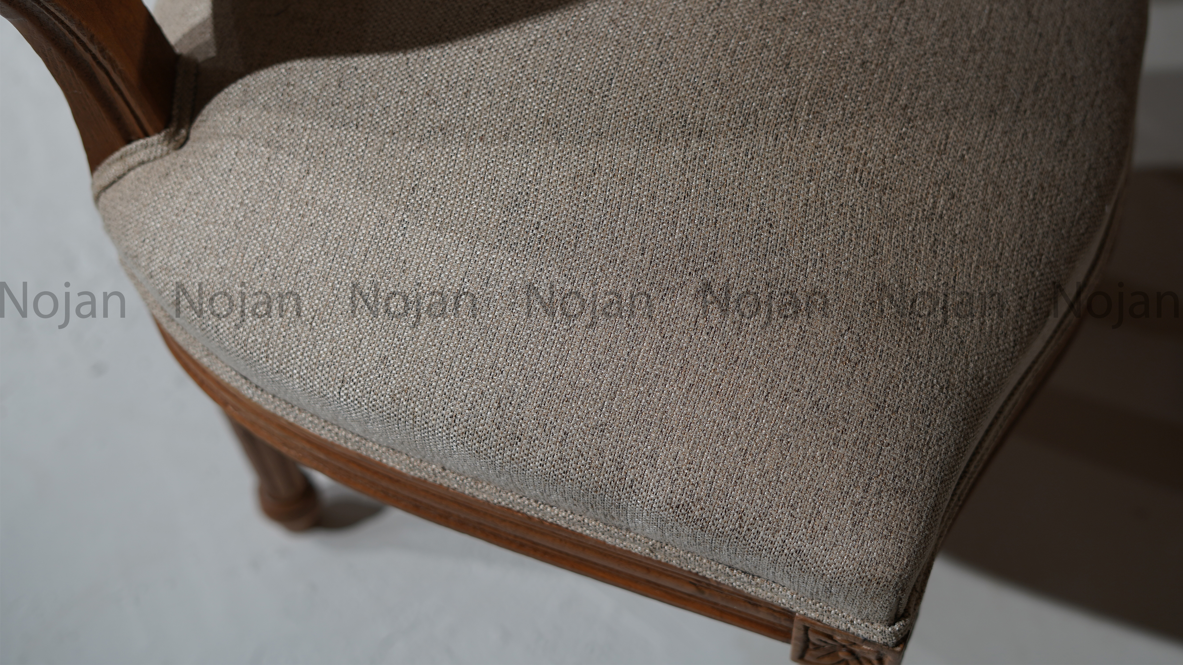 میز غذاخوری سرنا