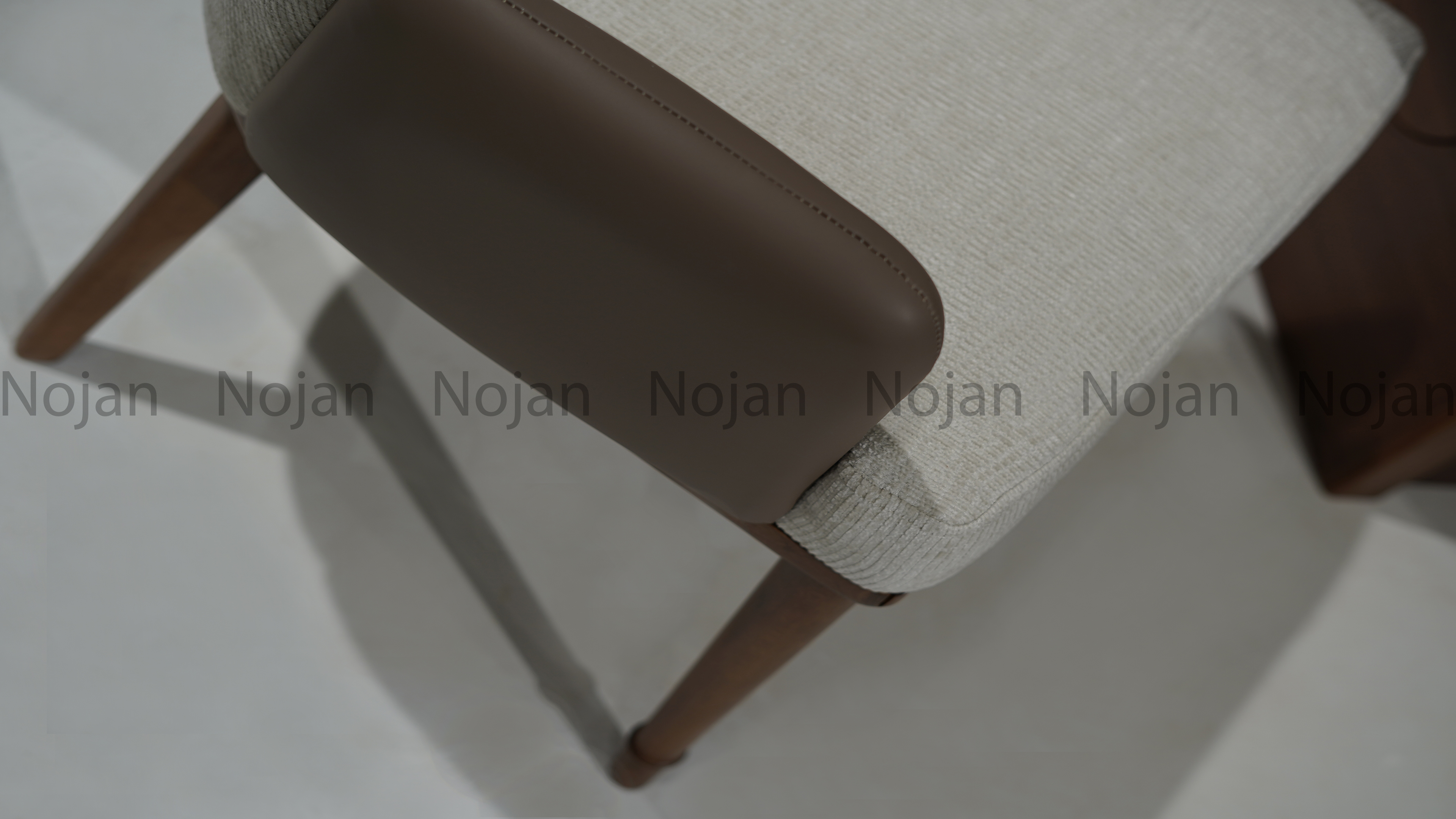 میزغذاخوری ونیز