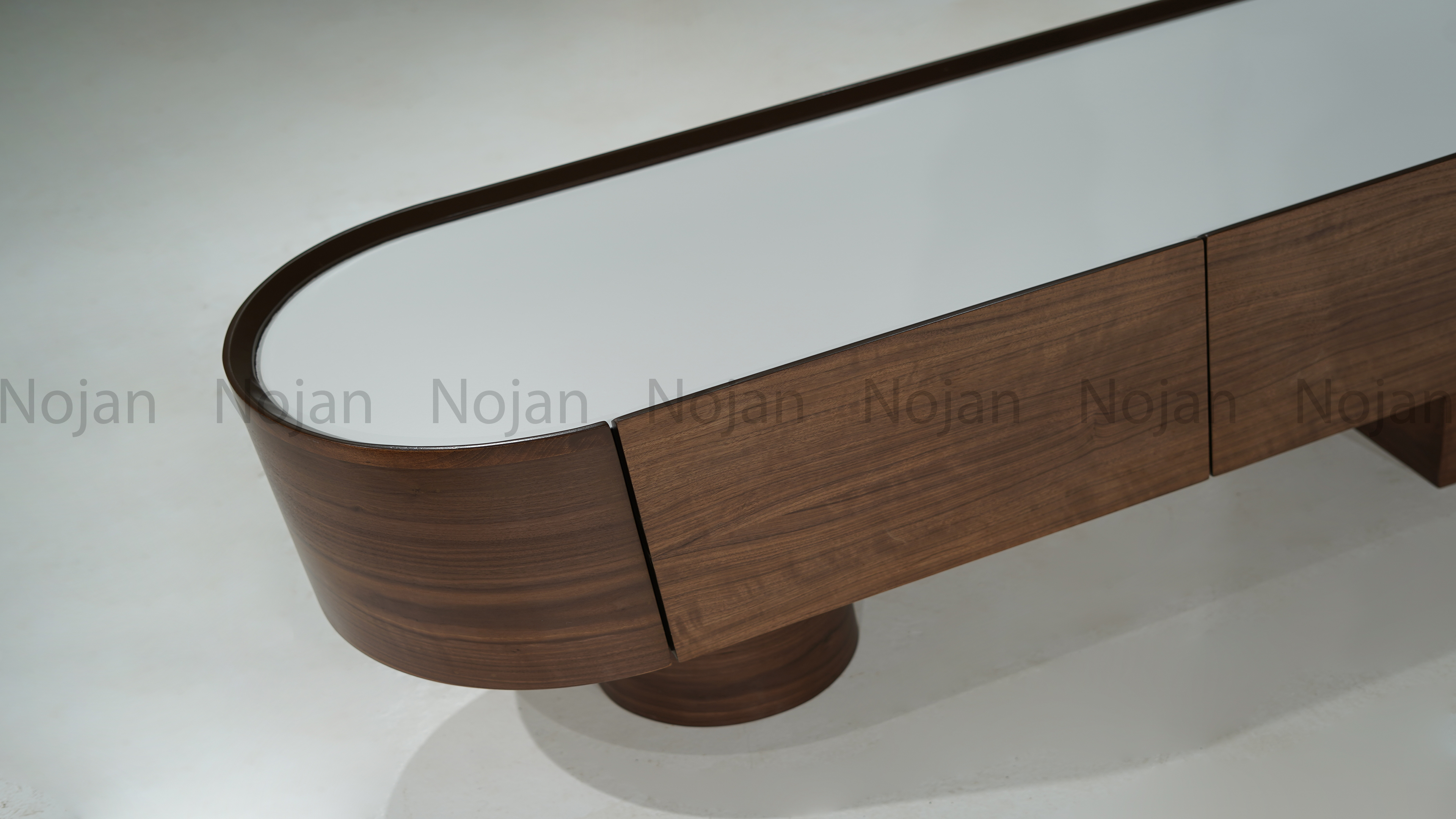 میز تی وی فلوریا